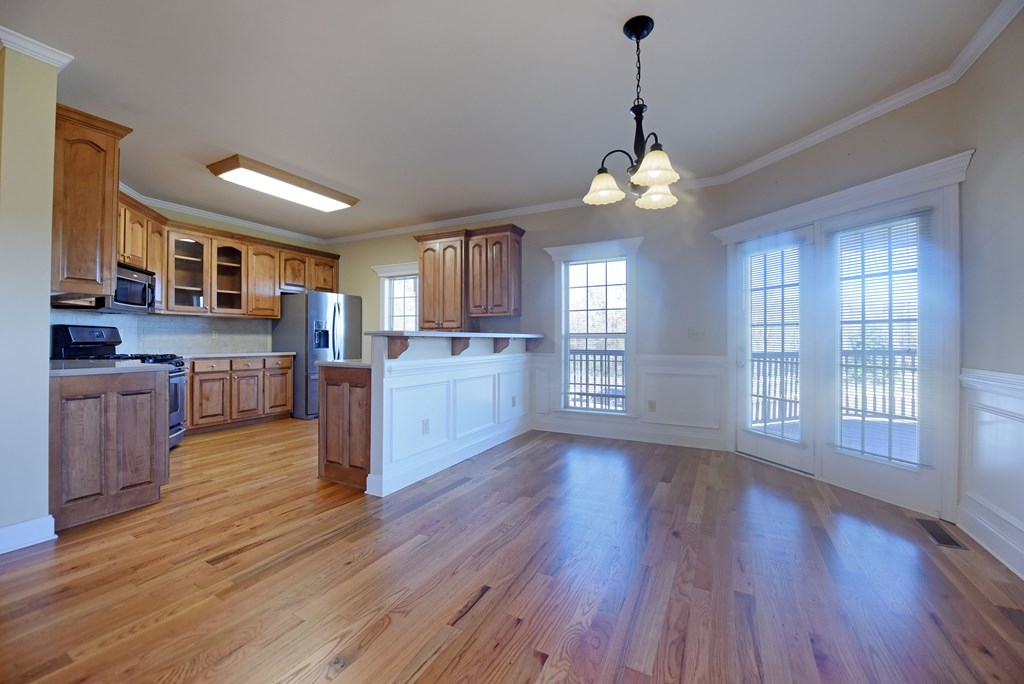 420230 Cleveland Residential