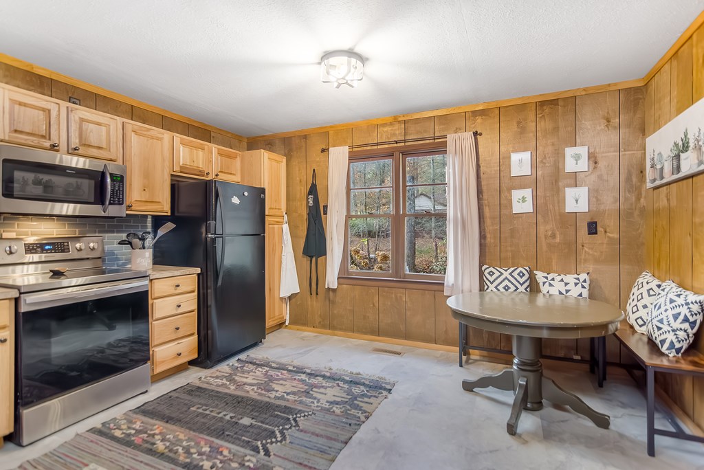 420234 Blue Ridge Residential