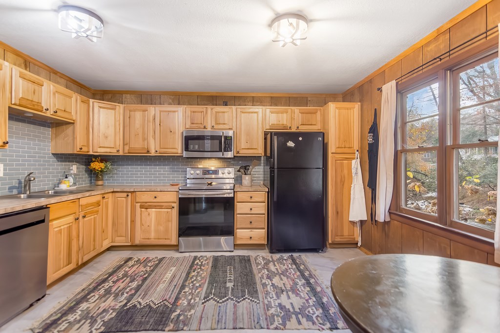 420234 Blue Ridge Residential