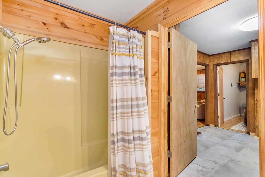 420234 Blue Ridge Residential