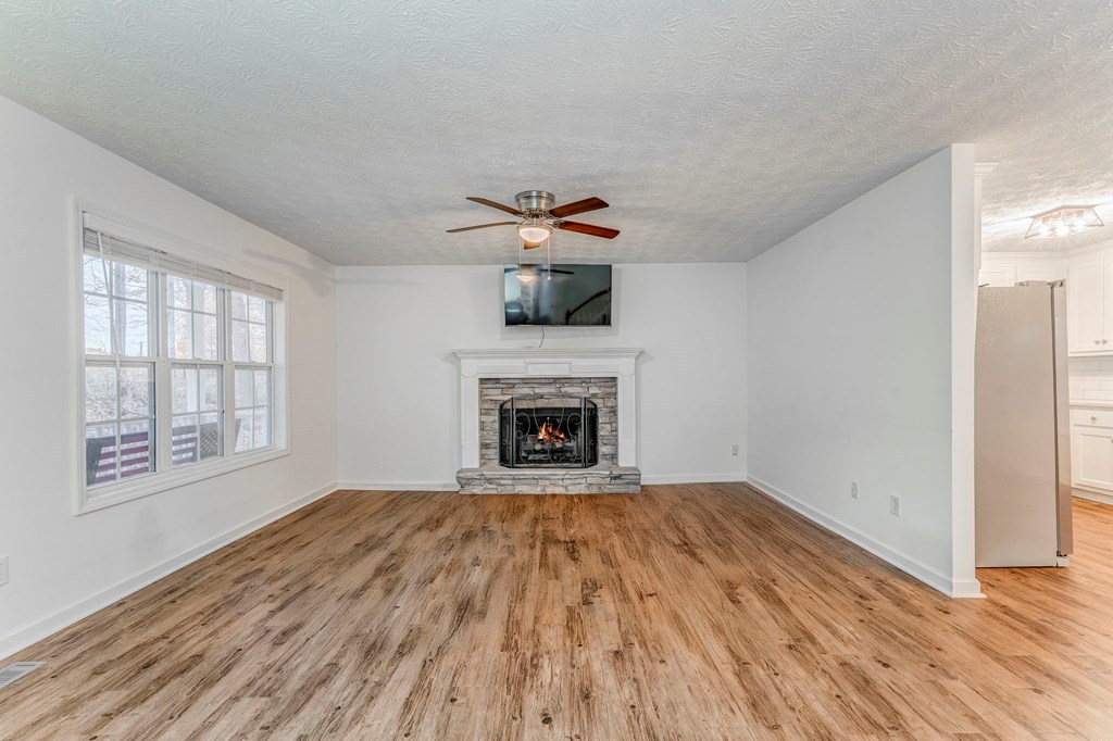 420240 Jasper Residential