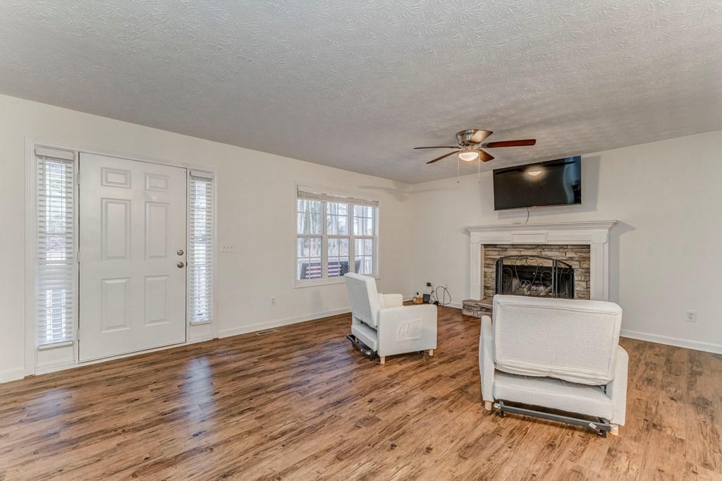 420240 Jasper Residential