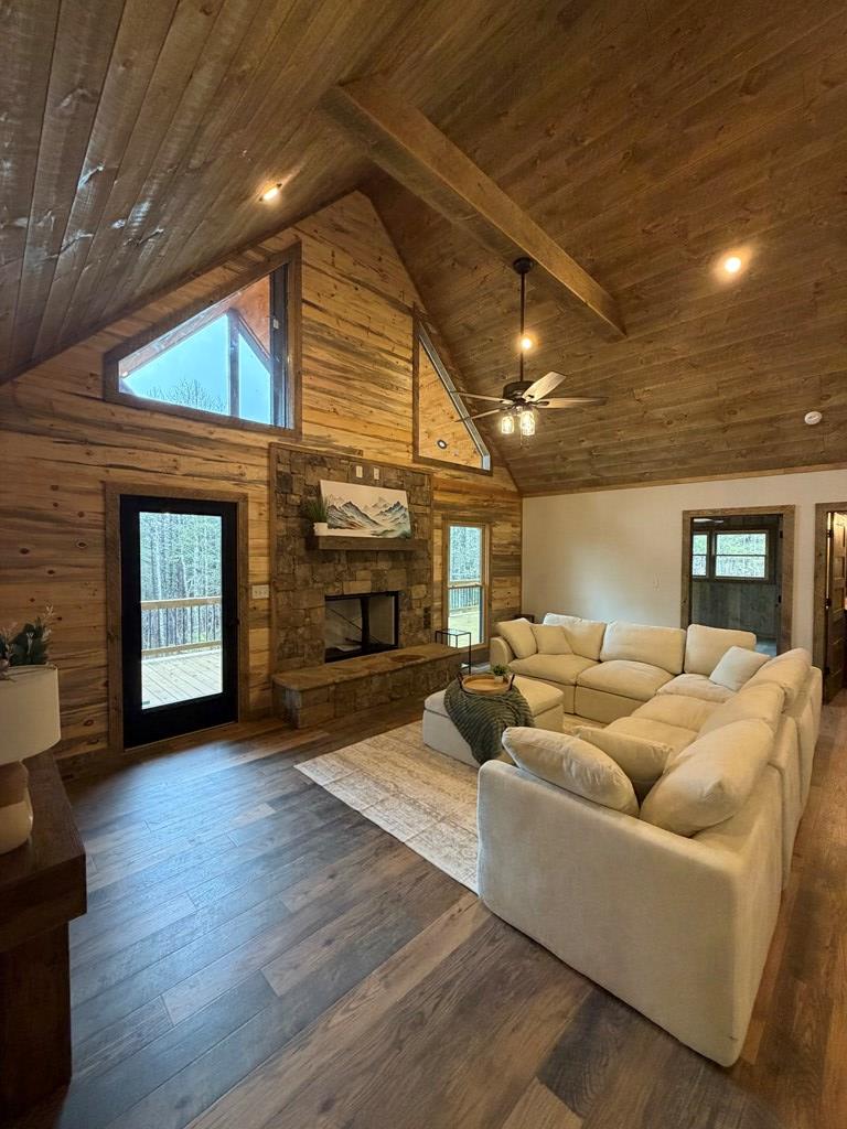 420246 Epworth Residential