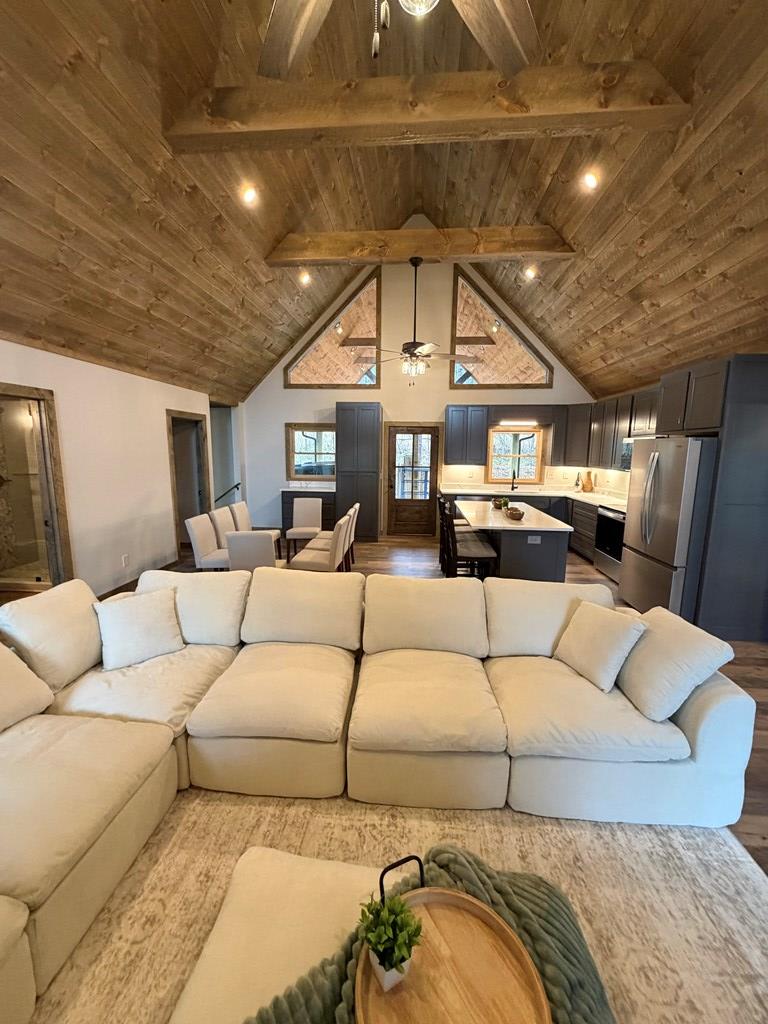 420246 Epworth Residential