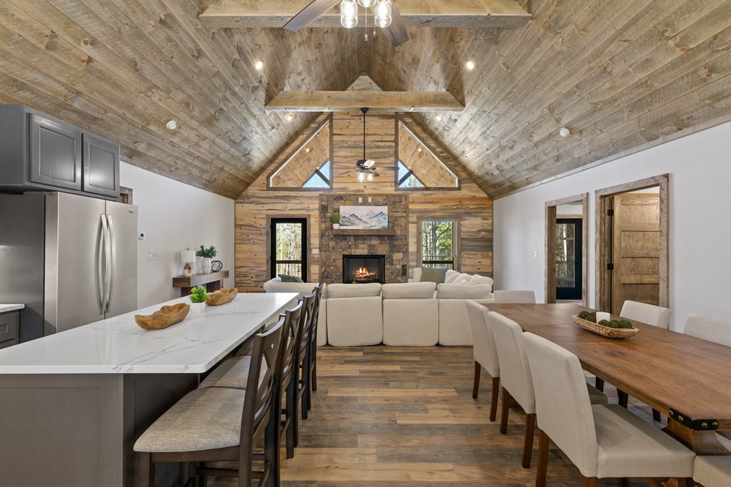 420246 Epworth Residential