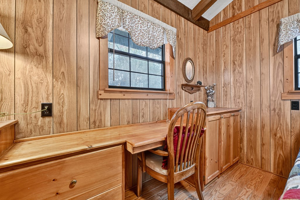 420258 Cherry Log Residential