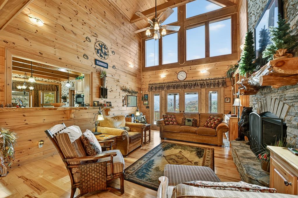 420260 Blue Ridge Residential