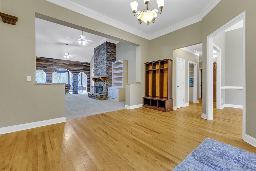 420264 Cumming Residential