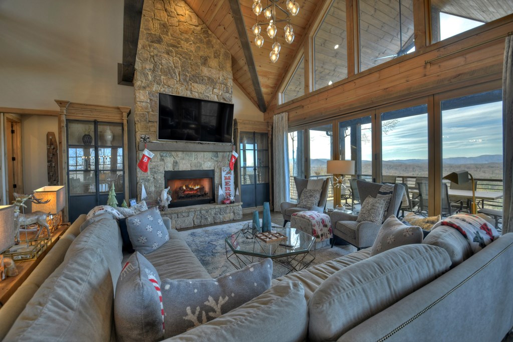 420269 Blue Ridge Residential