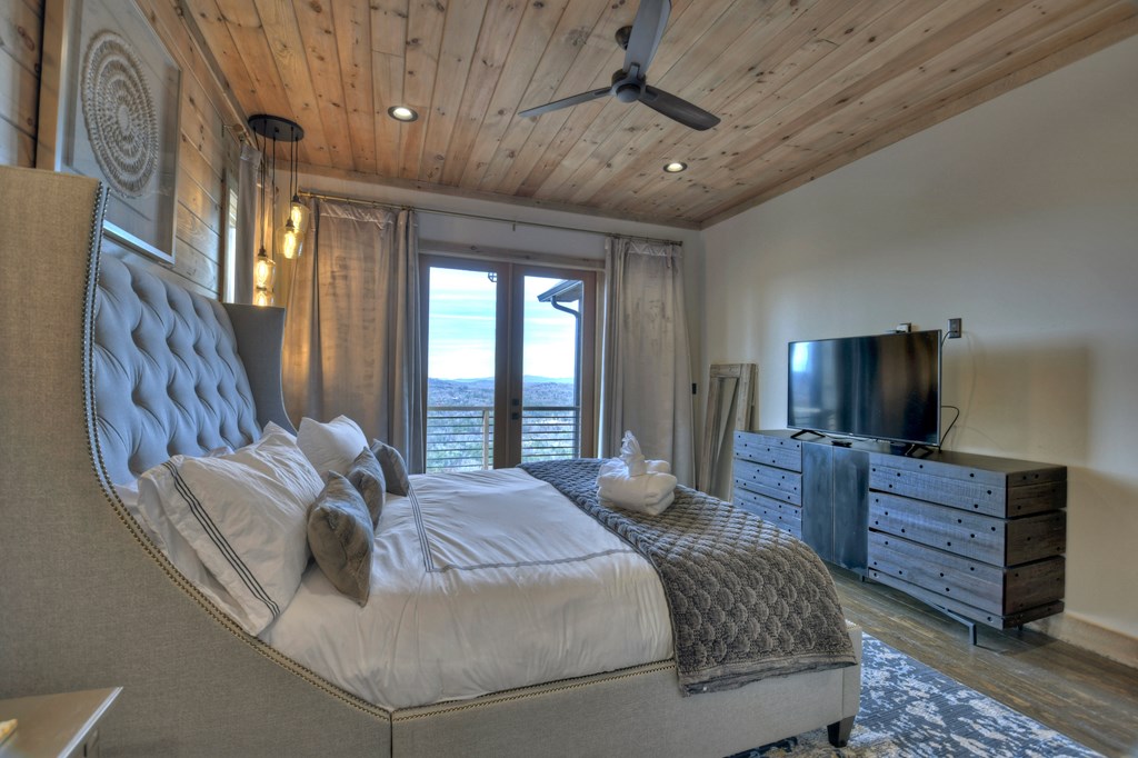 420269 Blue Ridge Residential