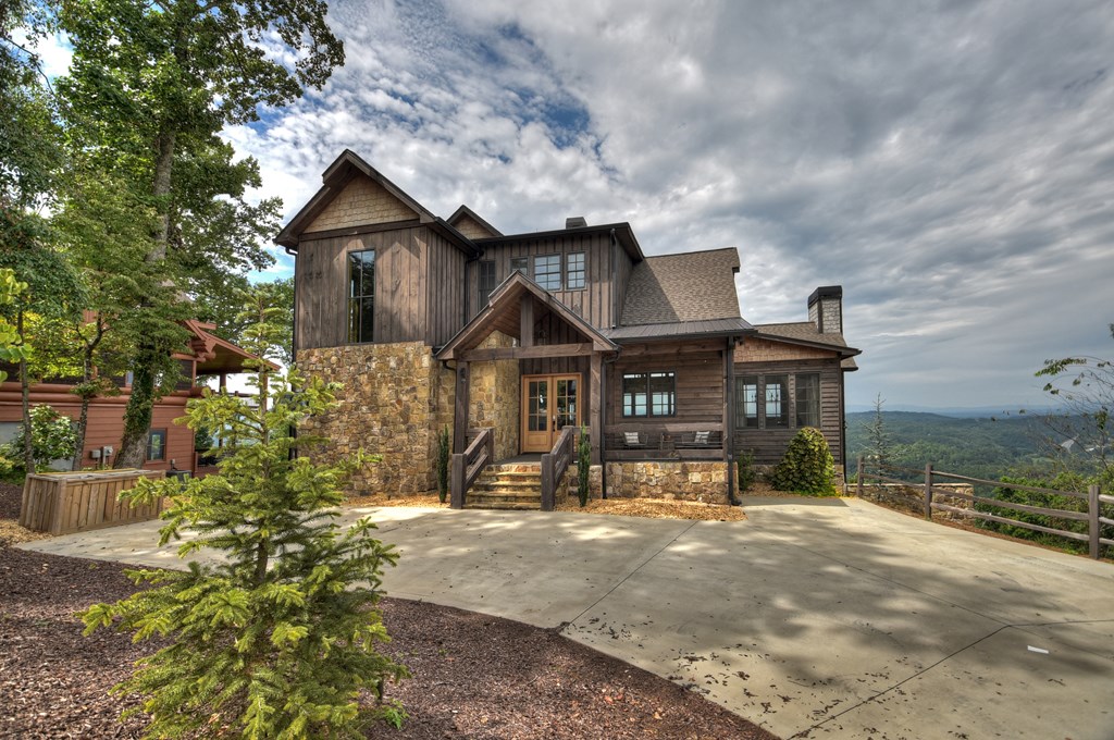 420269 Blue Ridge Residential