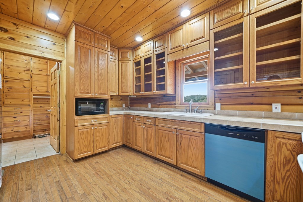 420271 Ranger Residential