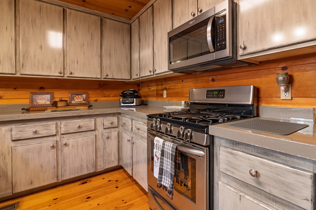 420274 Ellijay Residential