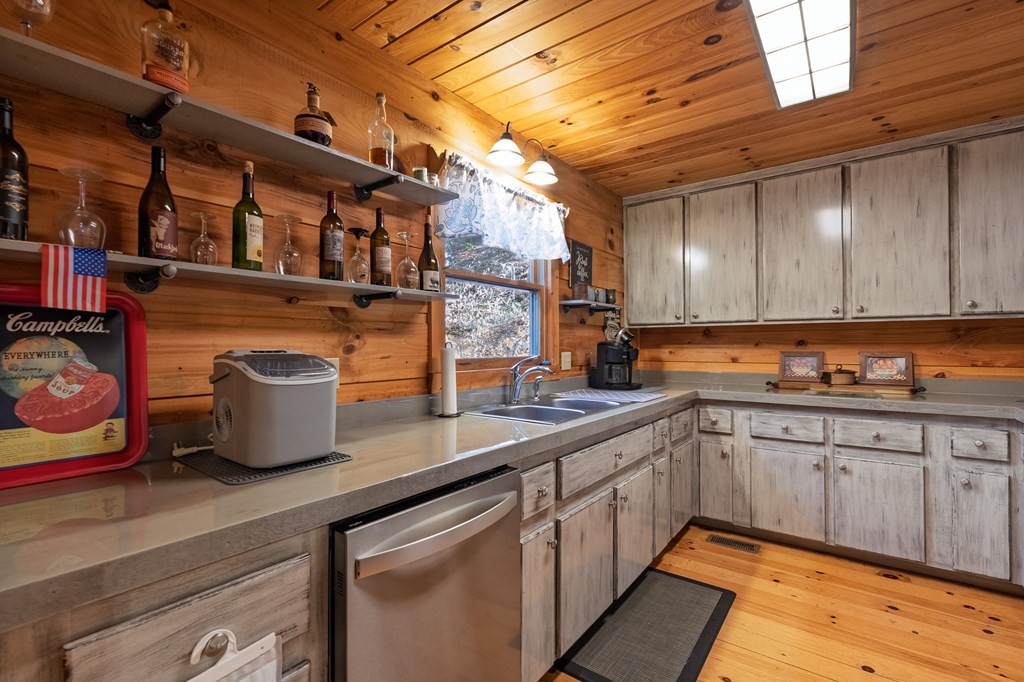 420274 Ellijay Residential