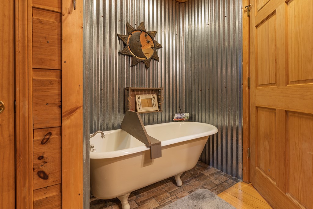 420274 Ellijay Residential