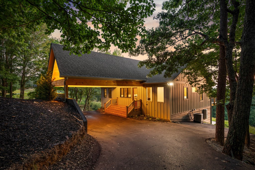 420276 Morganton Residential