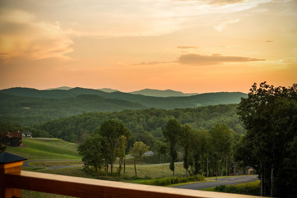 420276 Morganton Residential