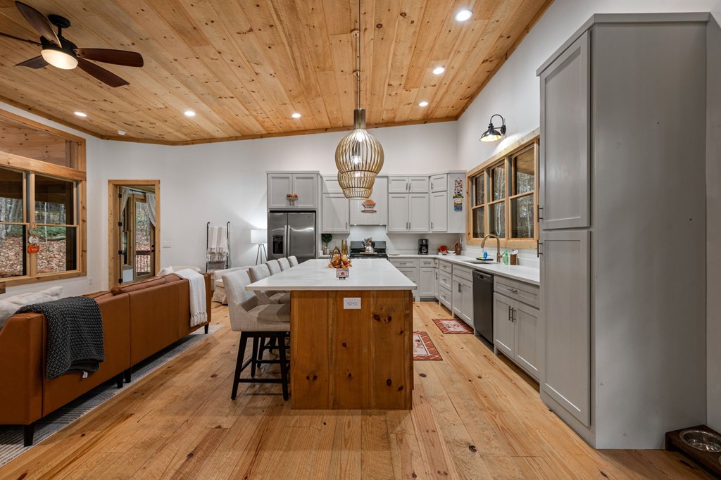 420277 McCaysville Residential