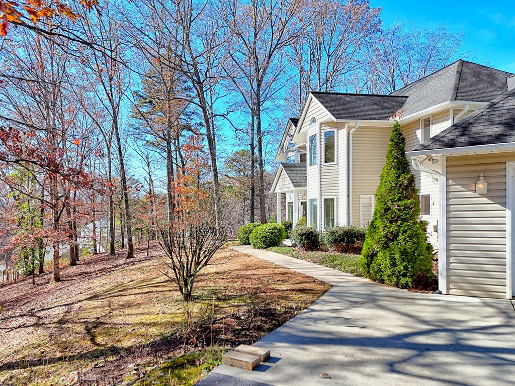 420283 Murphy Residential