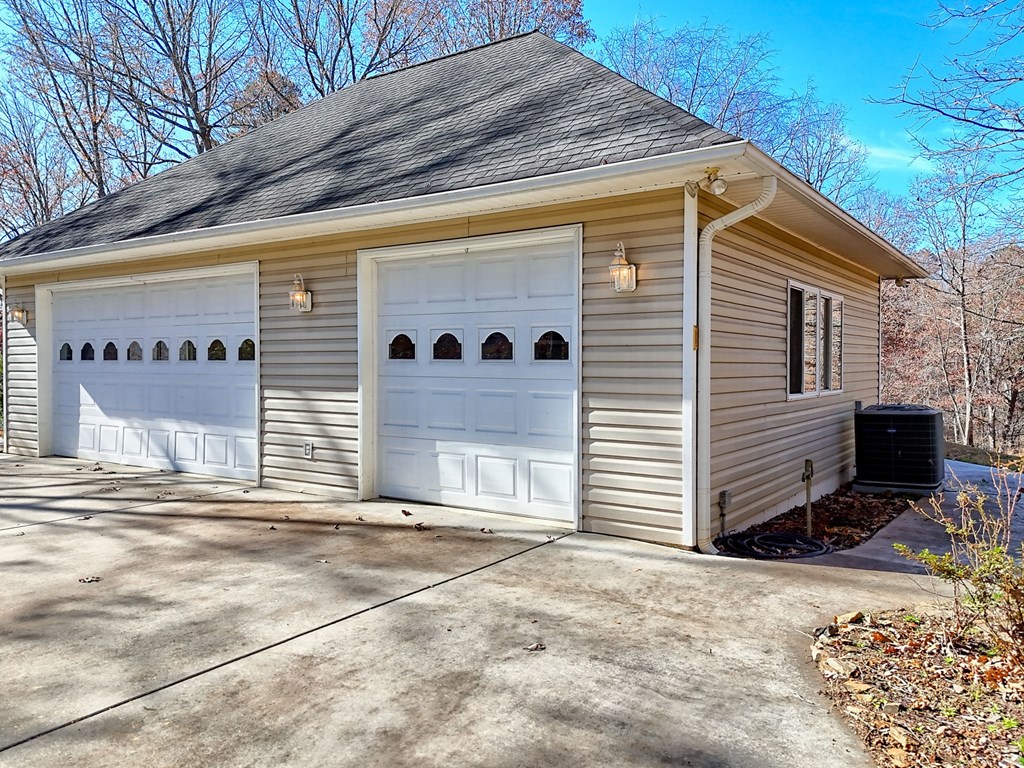 420283 Murphy Residential