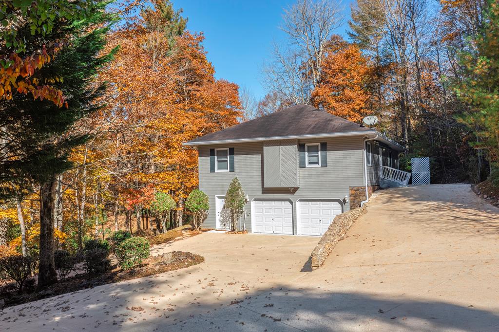 420287 Blue Ridge Residential