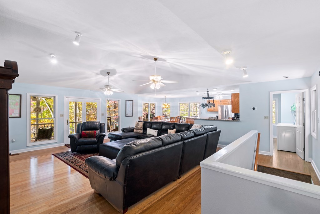 420287 Blue Ridge Residential