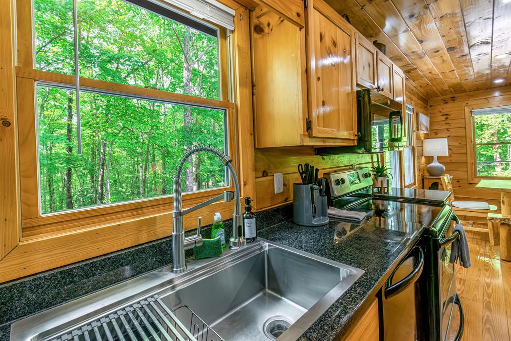 420288 Blue Ridge Residential