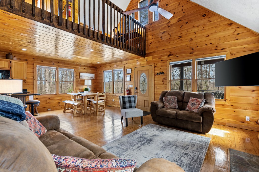 420288 Blue Ridge Residential