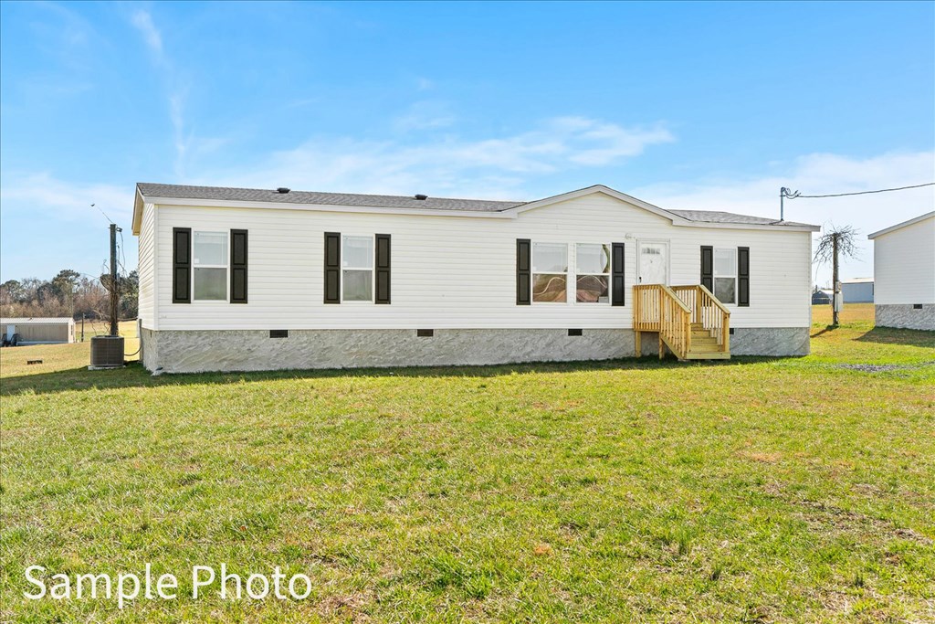 420292 Chatsworth Residential