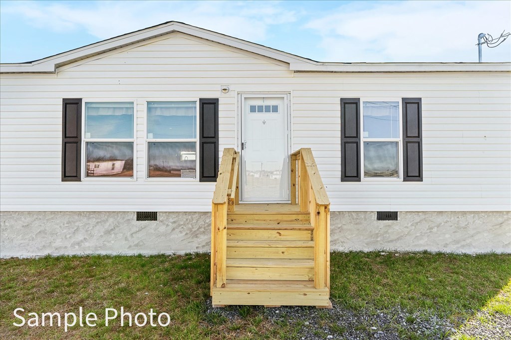 420292 Chatsworth Residential