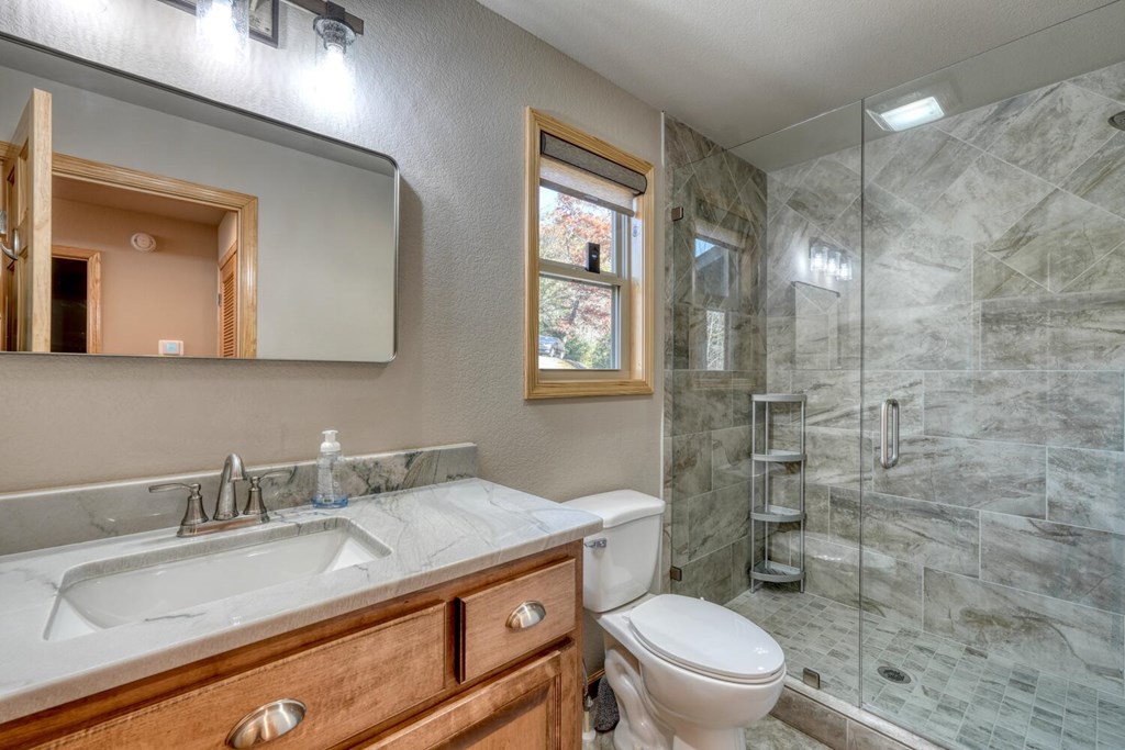 420303 Brasstown Residential