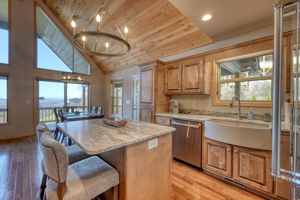 420303 Brasstown Residential