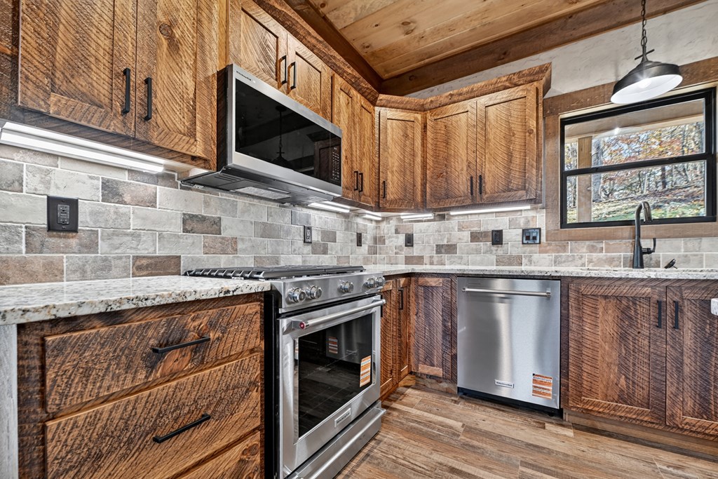 420308 Ellijay Residential