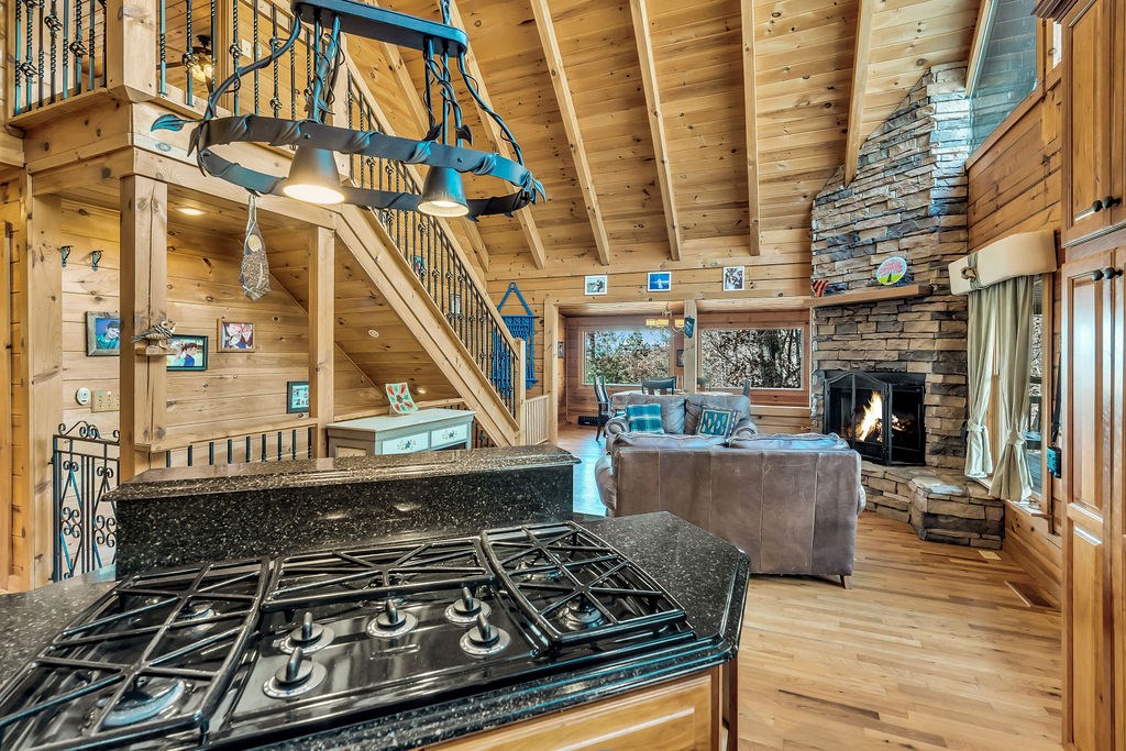 420315 Morganton Residential