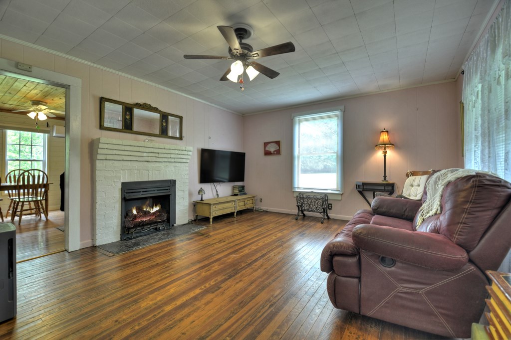 420317 Morganton Residential