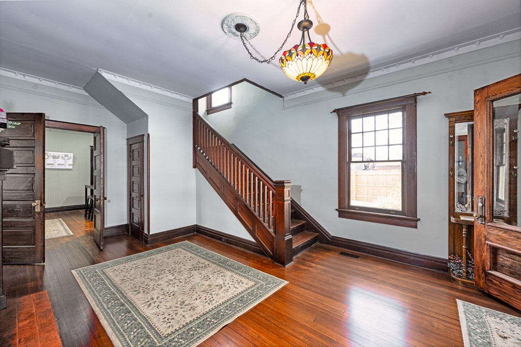 420332 Murphy Residential