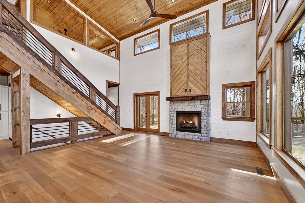 420342 Cherry Log Residential