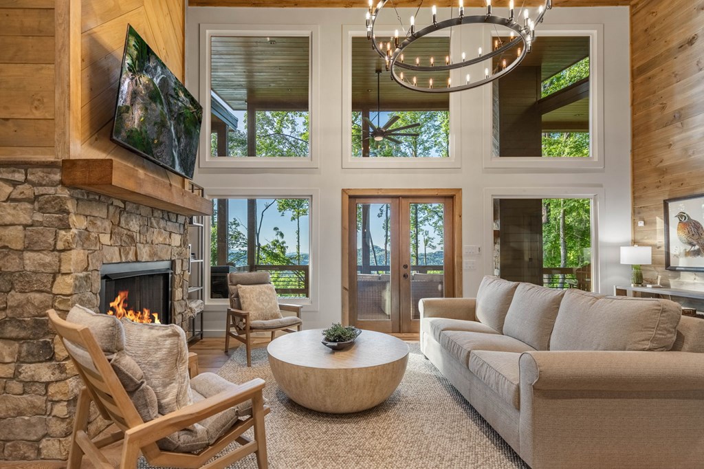 420344 Blue Ridge Residential