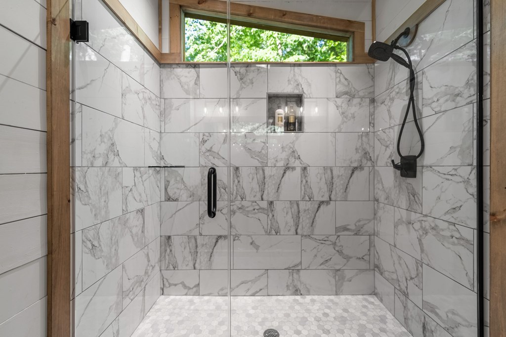 420344 Blue Ridge Residential