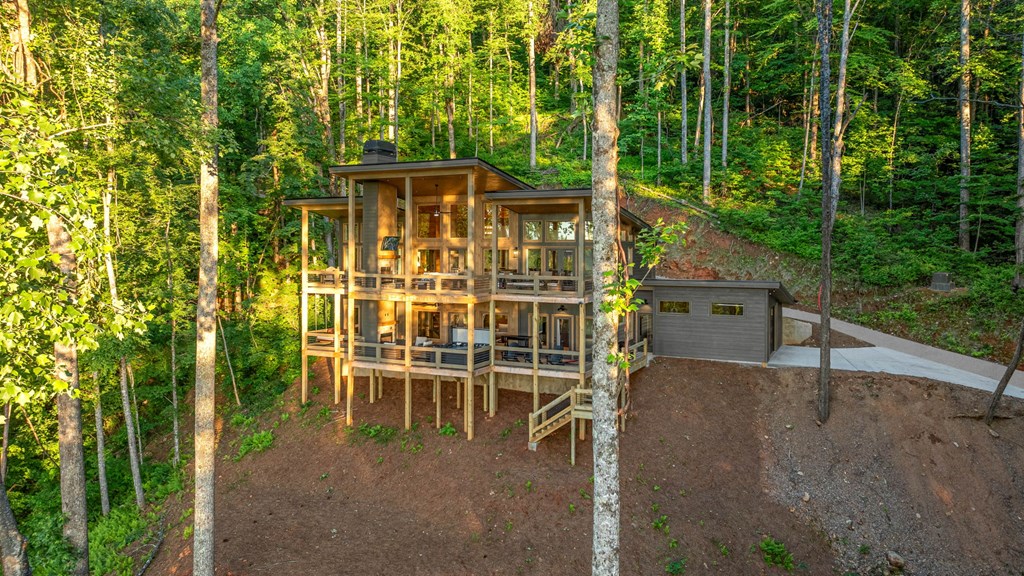 420344 Blue Ridge Residential