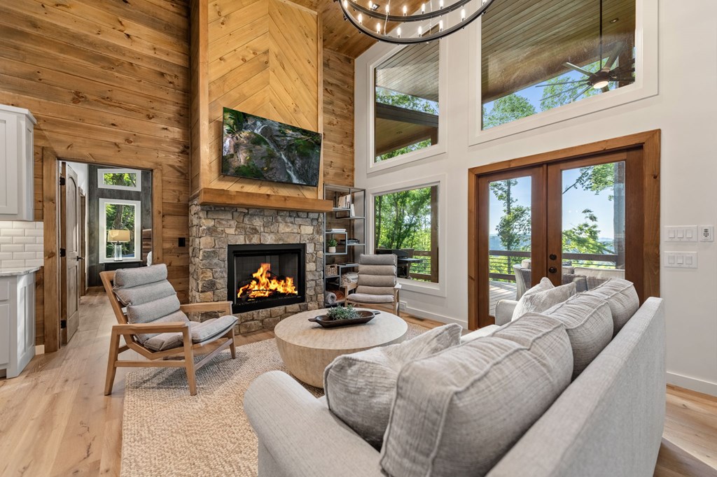 420344 Blue Ridge Residential