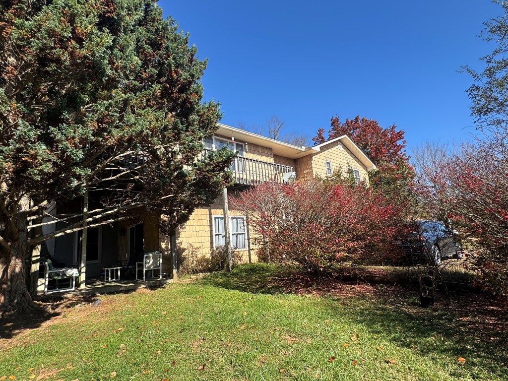 420347 Hayesville Residential