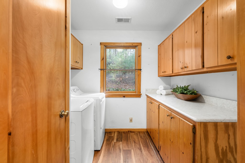 420348 Epworth Residential