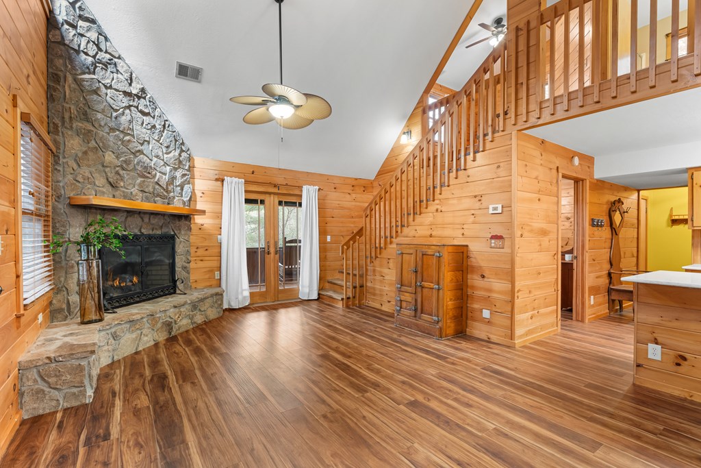 420348 Epworth Residential