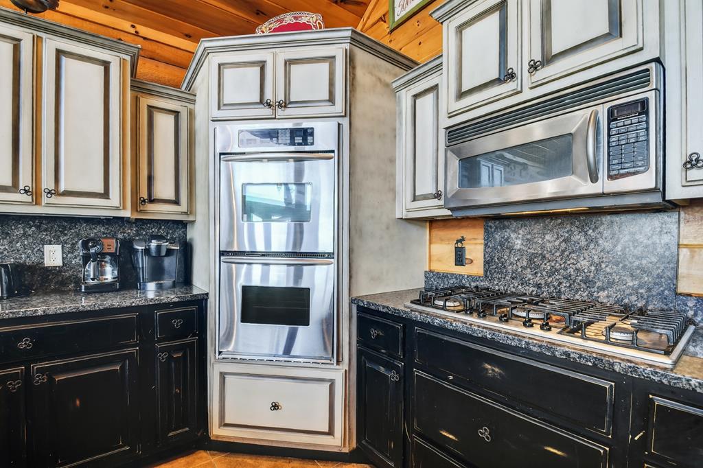 420350 Mineral Bluff Residential