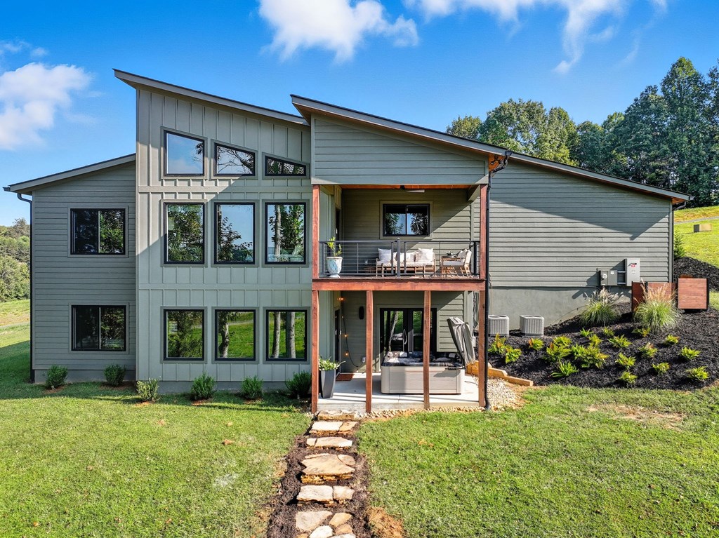 420366 Morganton Residential