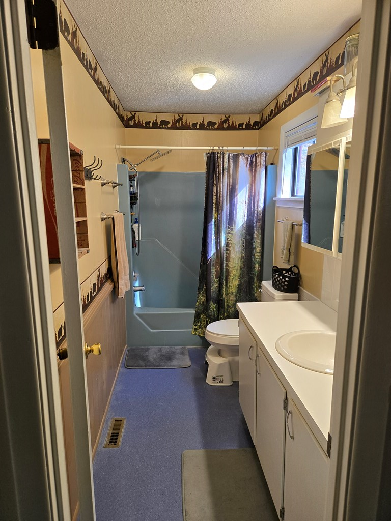 420374 Murphy Residential