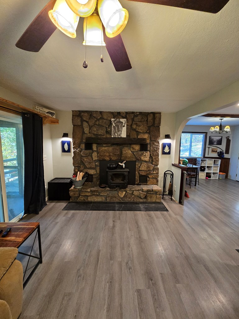 420374 Murphy Residential