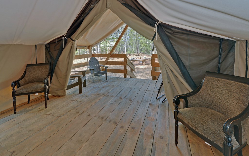 420389 Suches Residential