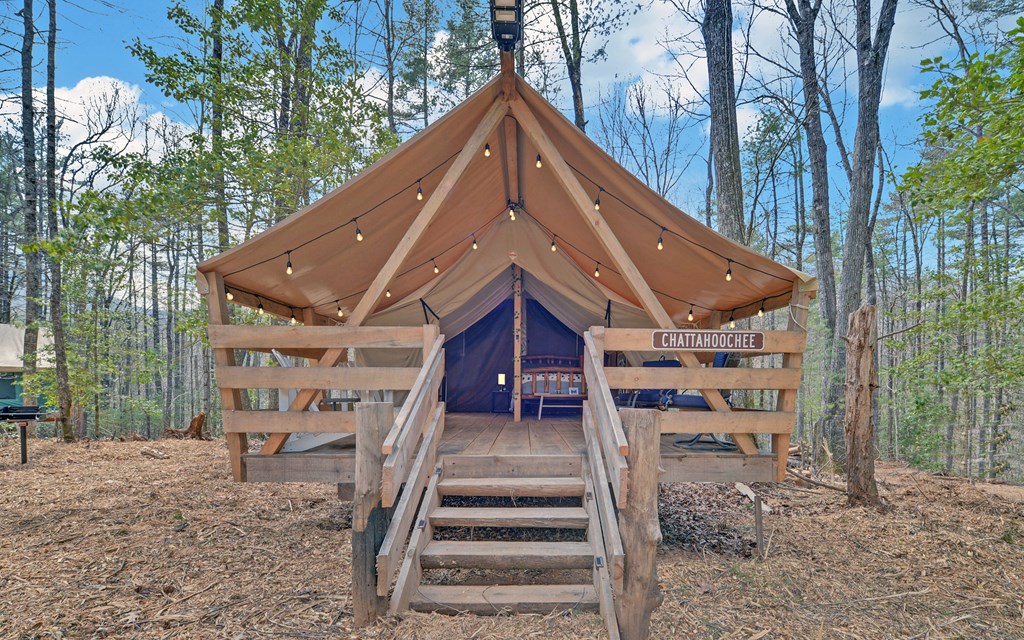 420389 Suches Residential